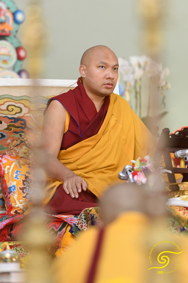 056 20180608 AMPM FW 0018 6424