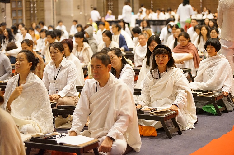 karmapa HS afternoon 16Aug2016 3
