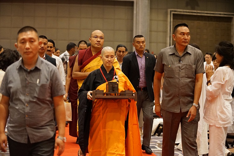 karmapa HS afternoon 16Aug2016 4