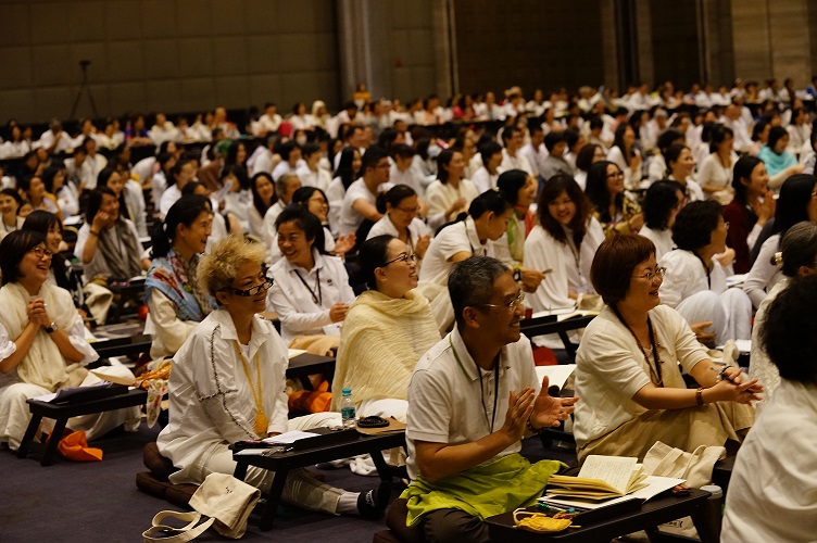 karmapa HS afternoon 16Aug2016 8