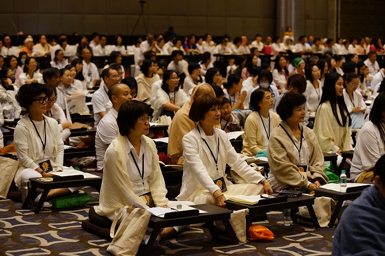 karmapa HS afternoon 16Aug2016 9